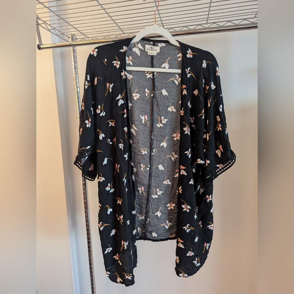 O'Neill Black Floral Kimono Lightweight Beach Coverup